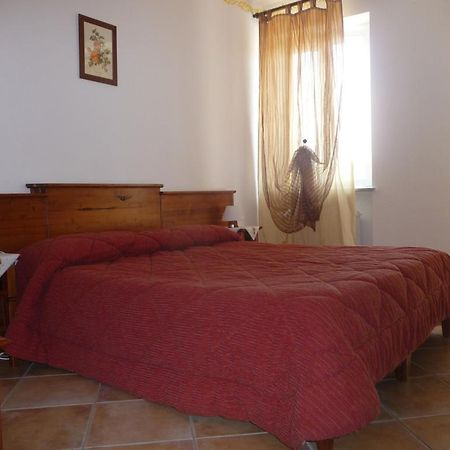 הוילה Monteu Roero Agriturismo Cascina Vrona מראה חיצוני תמונה