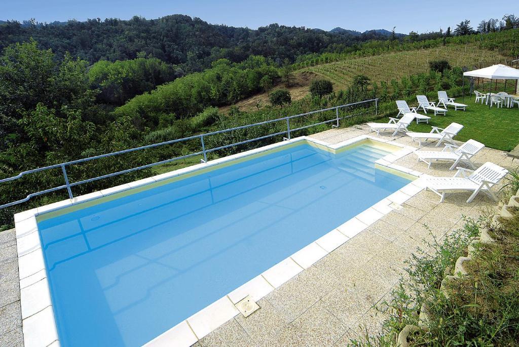הוילה Monteu Roero Agriturismo Cascina Vrona מראה חיצוני תמונה